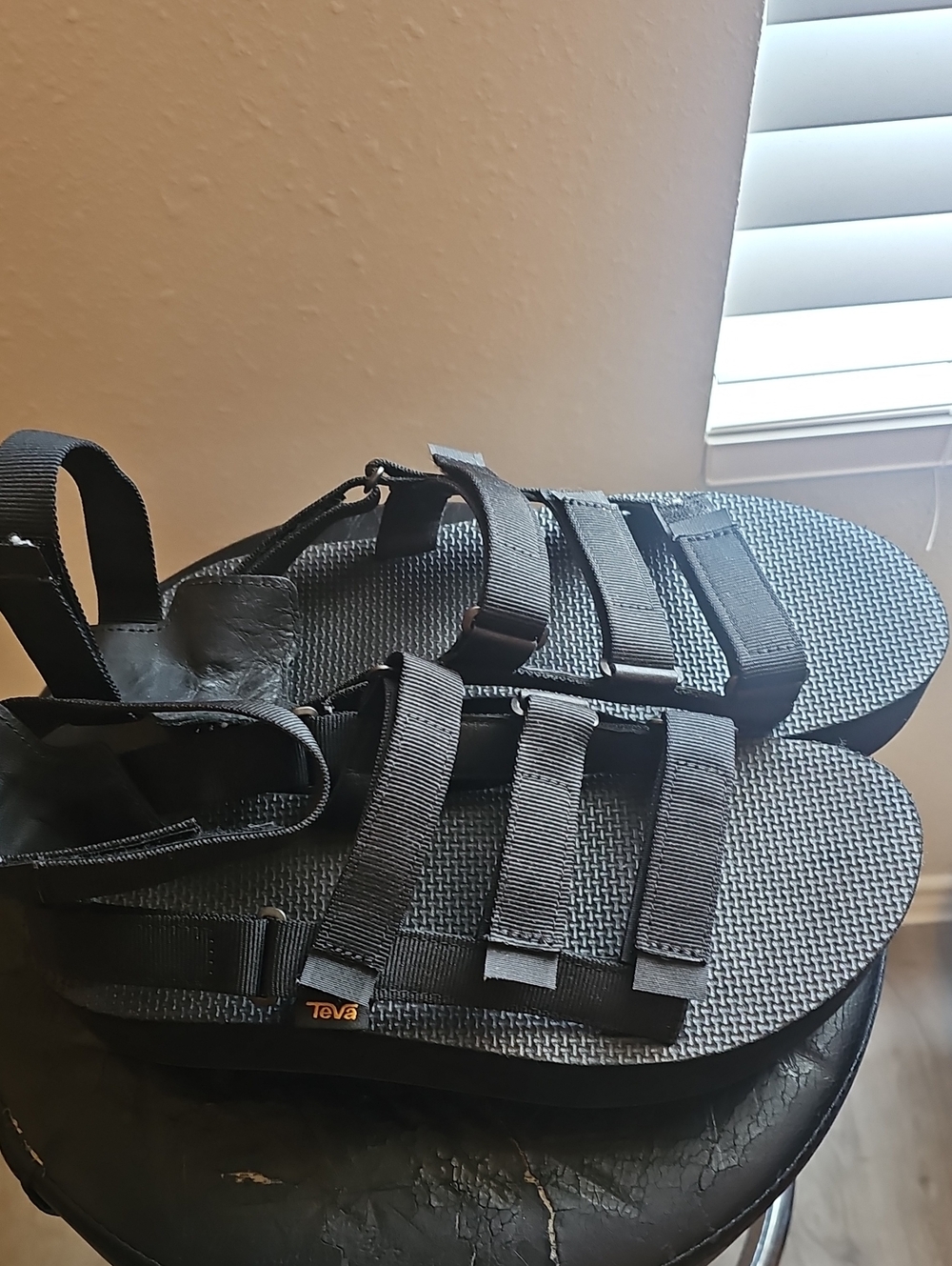 Teva Women's Black Platform Mevia Sandal - Picture 7 of 8